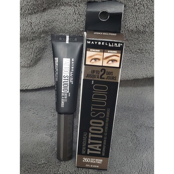 5 for $25 - Makeup BUNDLE - Picture 5 of 6
